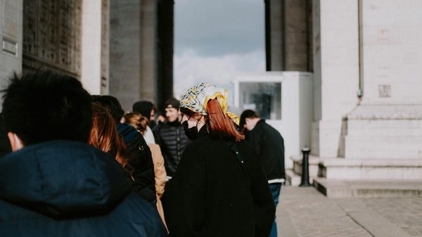 Quelles sont les implications de l'intelligence artificielle sur la vie quotidienne ?